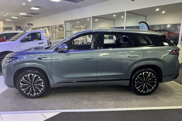 2025 Jaecoo J8 Track