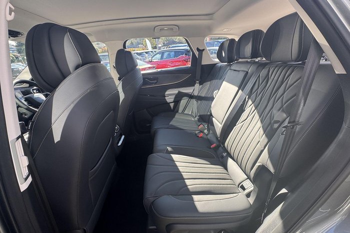 2025 Jaecoo J8 Track