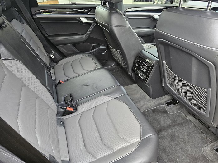 2021 Volkswagen Touareg 210TDI Wolfsburg Edition CR MY21 Four Wheel Drive Deep Black