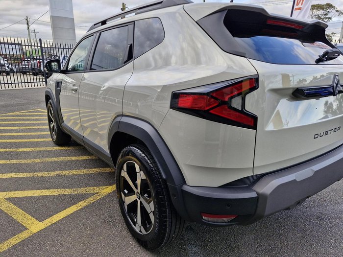 2025 Renault Duster Techno