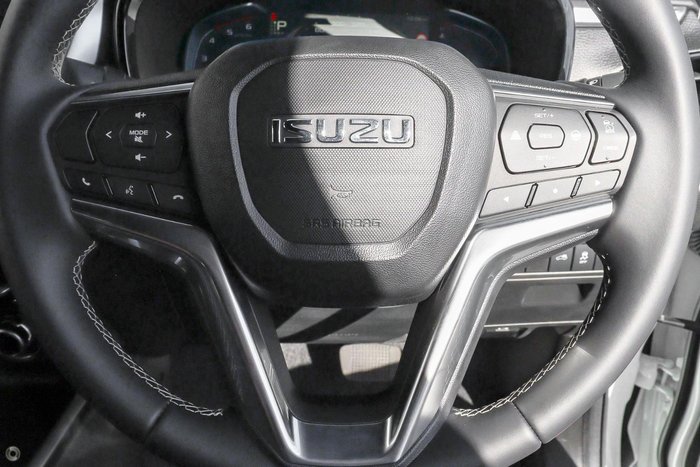 2025 Isuzu D-MAX LS-U