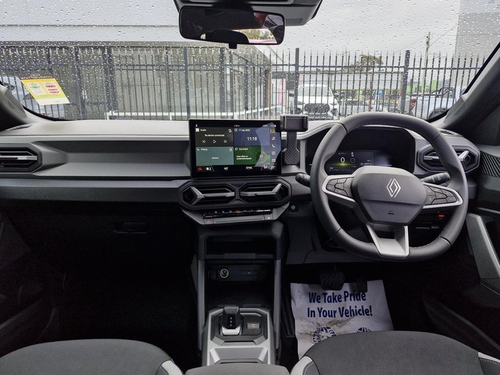 2025 Renault Duster Techno