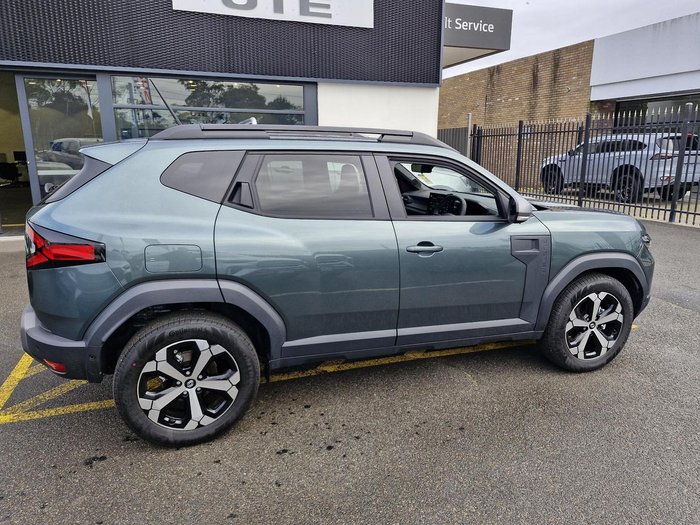 2025 Renault Duster Techno