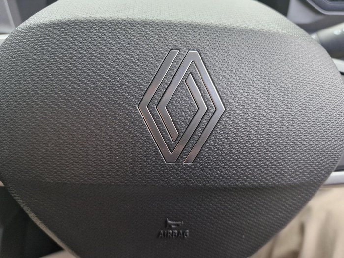 2025 Renault Duster Techno