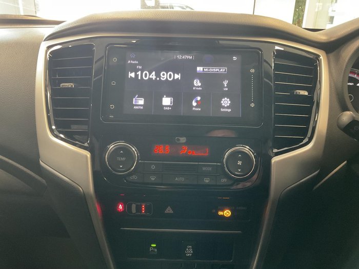 2021 Mitsubishi Triton GLX+