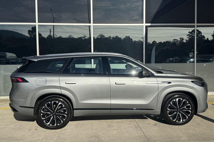 2025 Jaecoo J8 Track