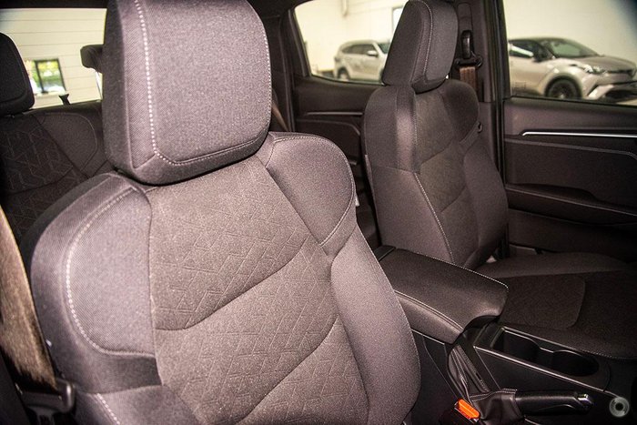 2025 Isuzu D-MAX LS-U