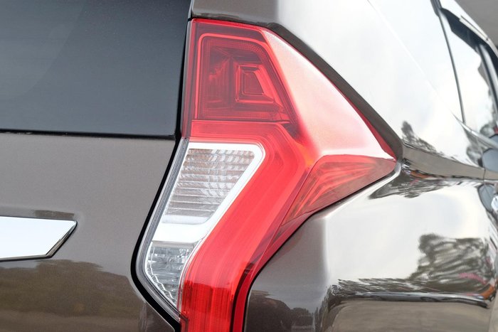 2016 Mitsubishi Pajero Sport GLS