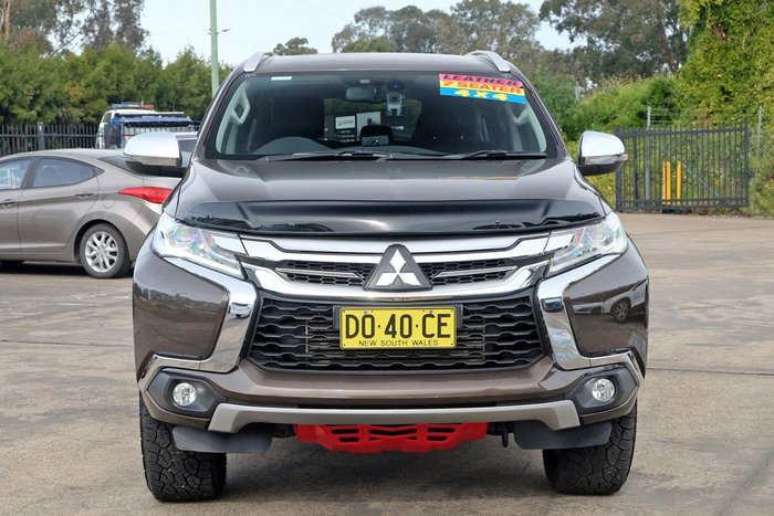 2016 Mitsubishi Pajero Sport GLS