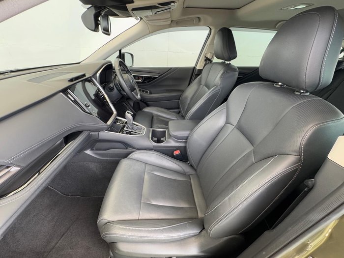 2022 Subaru Outback AWD Touring