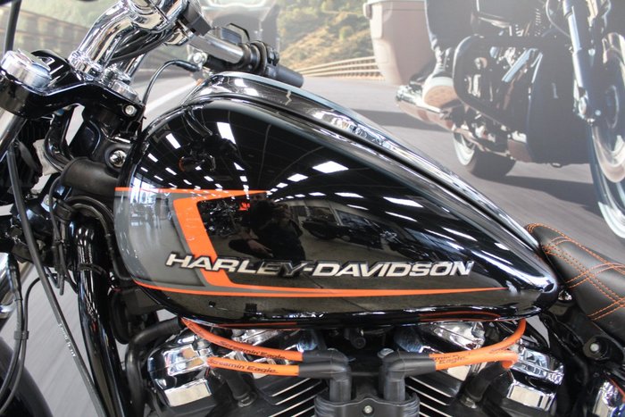 2023 Harley-davidson FXBR BREAKOUT (117) VIVID BLACK