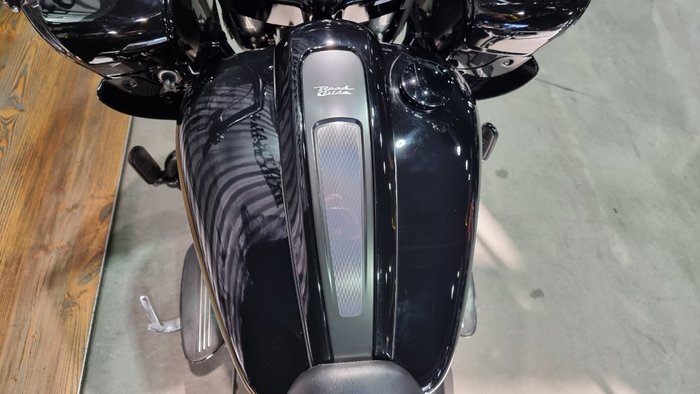 2023 Harley-davidson FLTRXST ROAD GLIDE SPL ST 117 Vivid Black