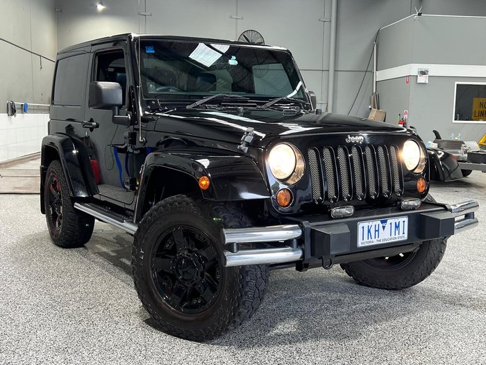 2014 Jeep Wrangler Overland JK MY14 4X4 Dual Range Black