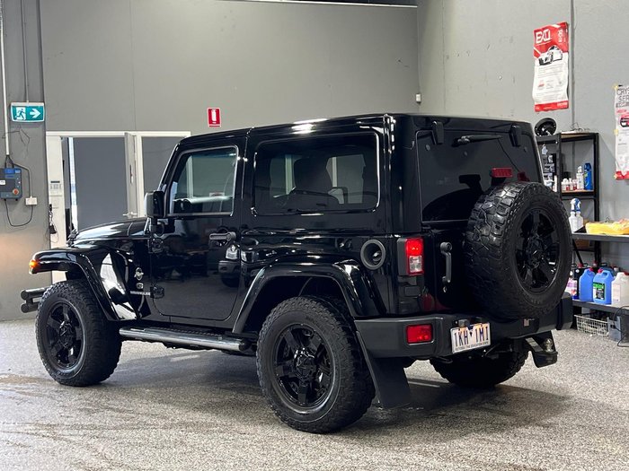 2014 Jeep Wrangler Overland JK MY14 4X4 Dual Range Black