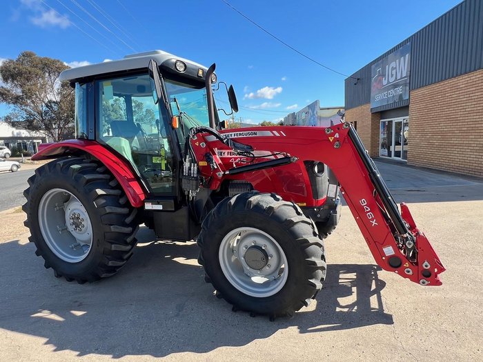 2014 Massey Ferguson 445