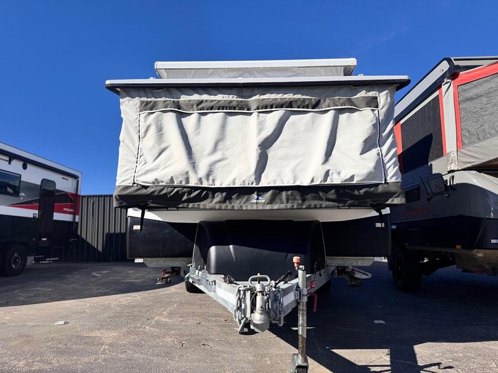 2018 Jayco Expanda Outback 17.56 Off-Road Bunk Family Van