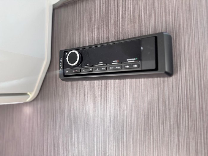 2018 Jayco Expanda Outback 17.56 Off-Road Bunk Family Van