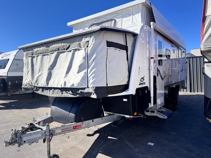2018 Jayco Expanda Outback 17.56 Off-Road Bunk Family Van
