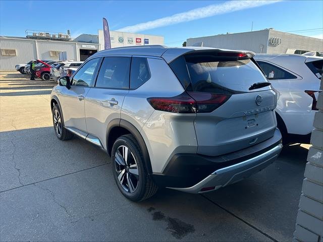 2025 Nissan T33 TI