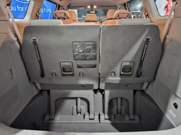 2017 Kia Carnival S