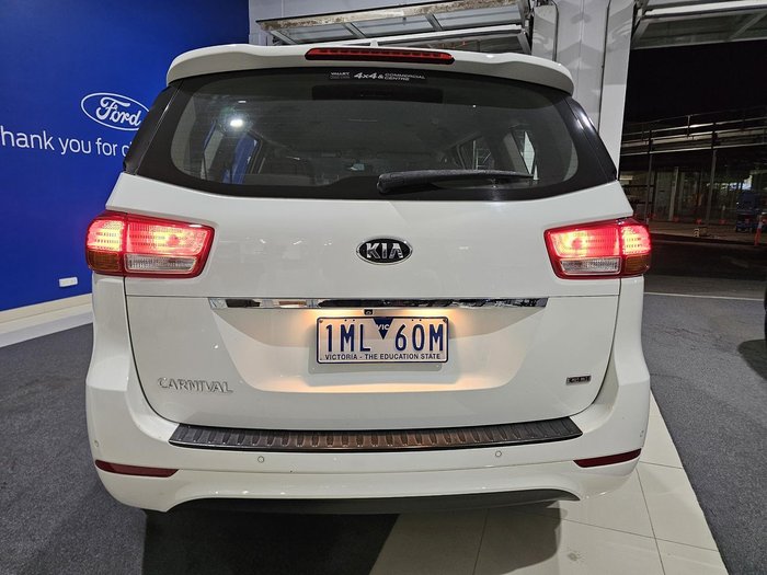 2017 Kia Carnival S