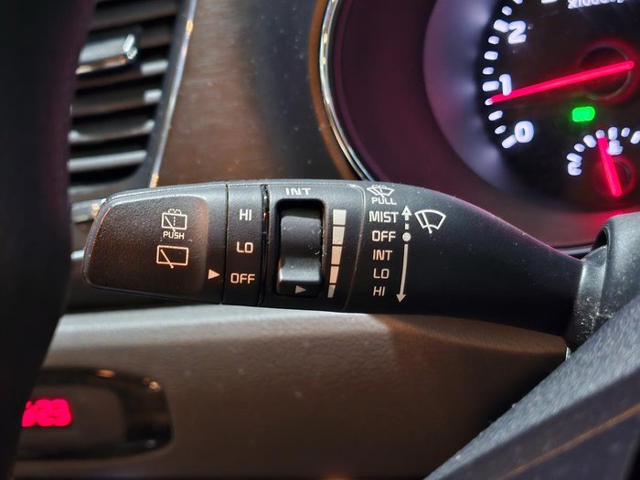 2017 Kia Carnival S