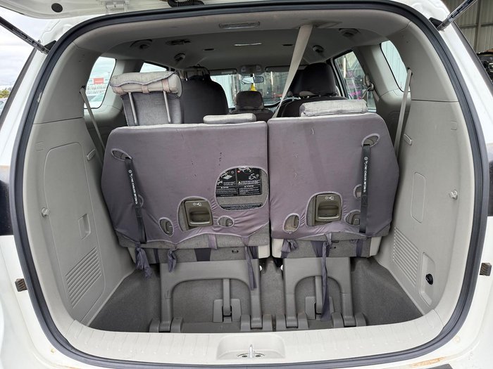 2017 Kia Carnival S