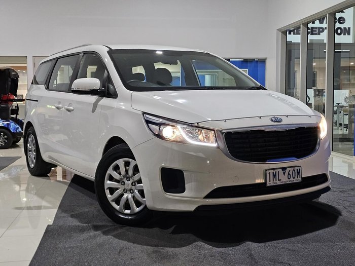 2017 Kia Carnival S