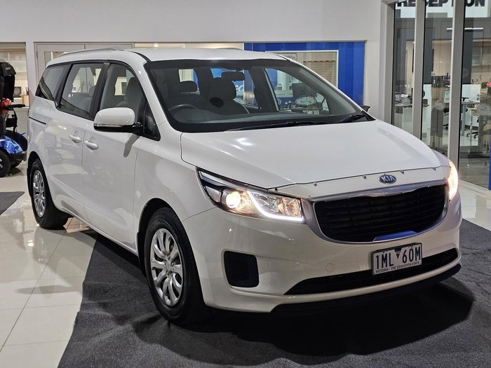 2017 Kia Carnival S