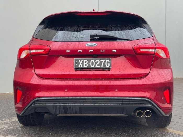 2020 Ford Focus ST-Line