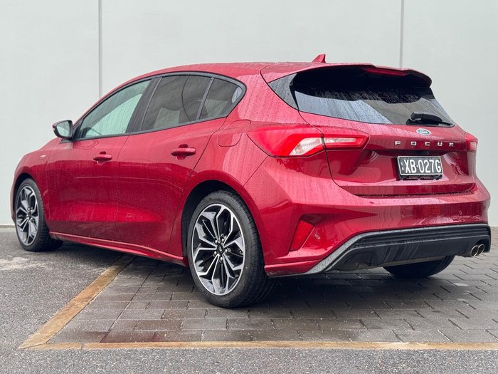2020 Ford Focus ST-Line
