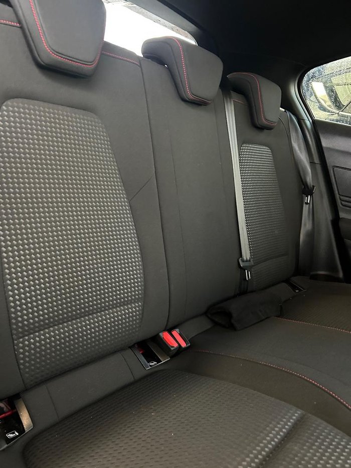 2020 Ford Focus ST-Line
