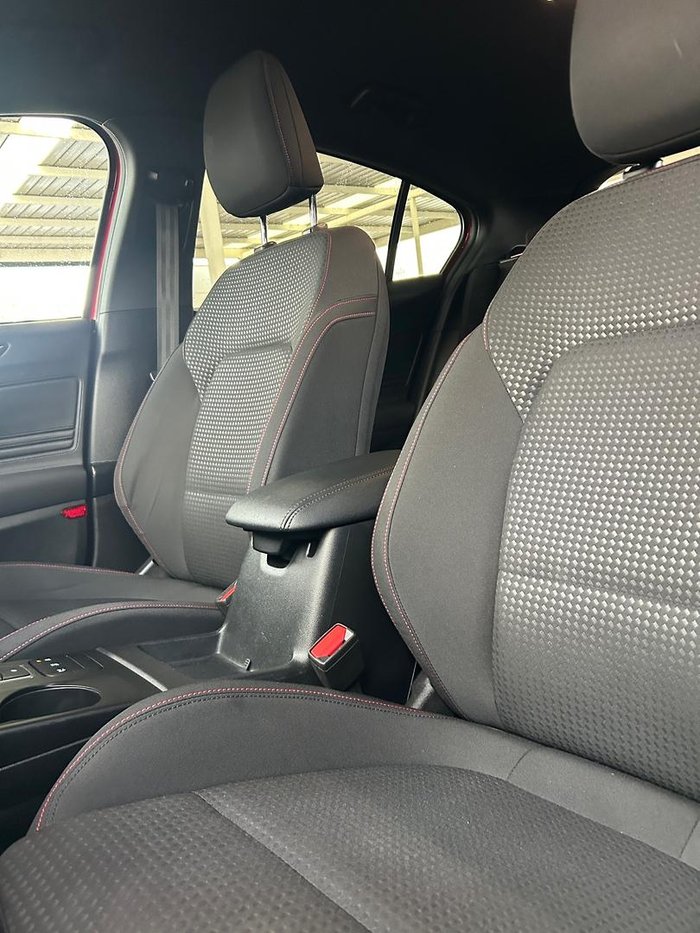2020 Ford Focus ST-Line