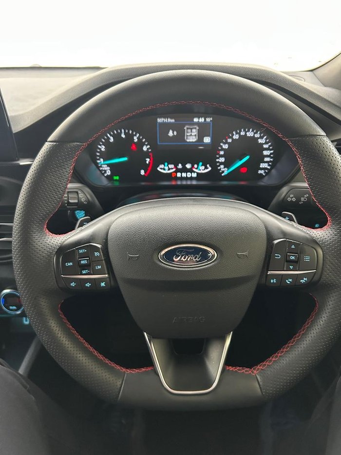 2020 Ford Focus ST-Line