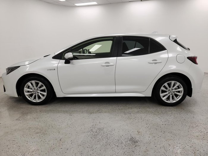 2023 Toyota Corolla SX Hybrid ZWE219R Frosted White