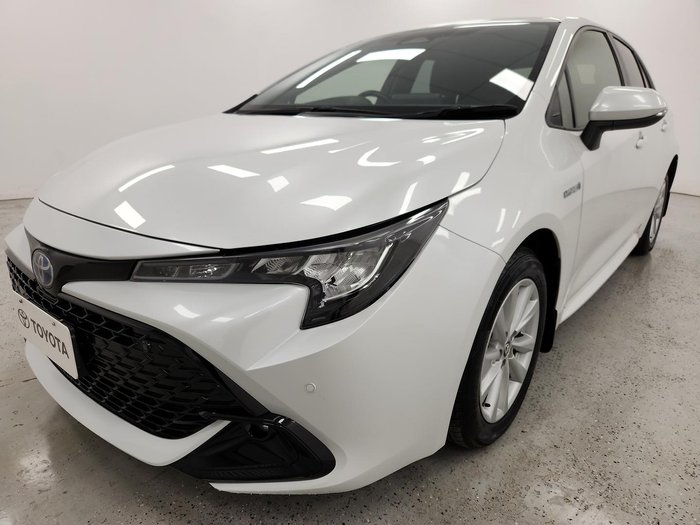 2023 Toyota Corolla SX Hybrid ZWE219R Frosted White