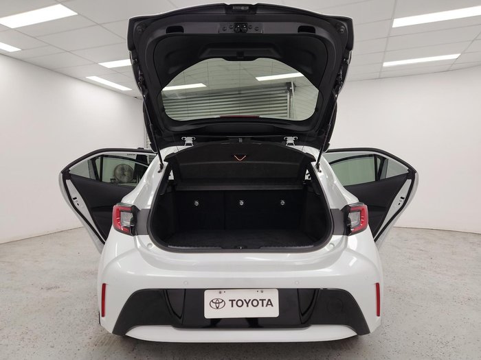 2023 Toyota Corolla SX Hybrid ZWE219R Frosted White