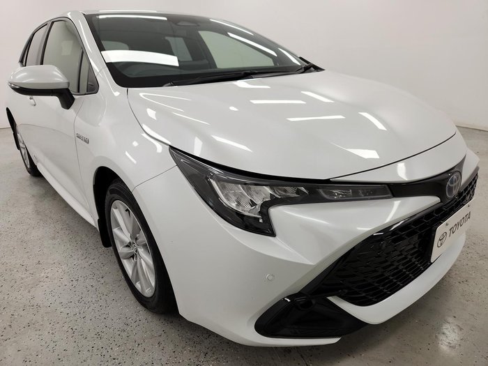 2023 Toyota Corolla SX Hybrid ZWE219R Frosted White