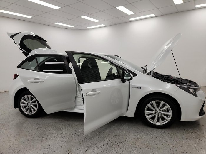 2023 Toyota Corolla SX Hybrid ZWE219R Frosted White