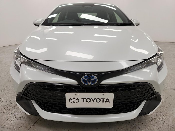 2023 Toyota Corolla SX Hybrid ZWE219R Frosted White