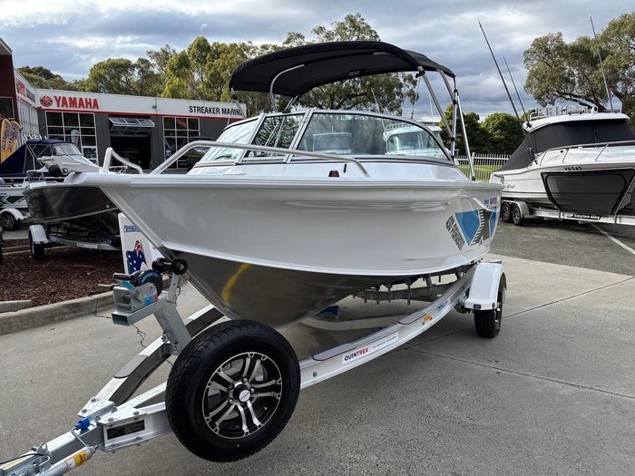 2025 QUINTREX 430 Fishabout