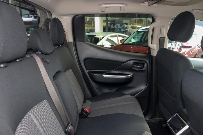 2021 Mitsubishi Triton GLS