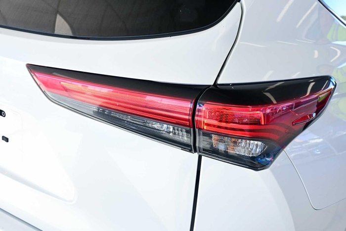2023 Toyota Kluger GX