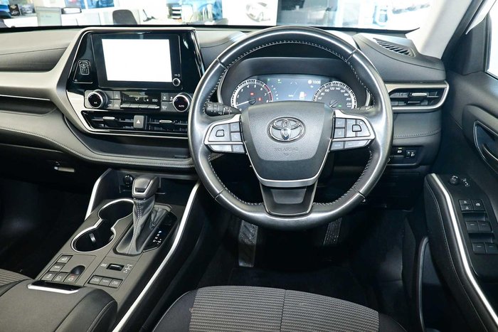 2023 Toyota Kluger GX
