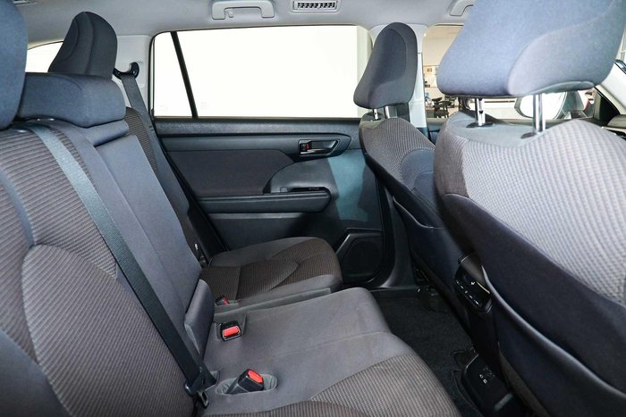 2023 Toyota Kluger GX