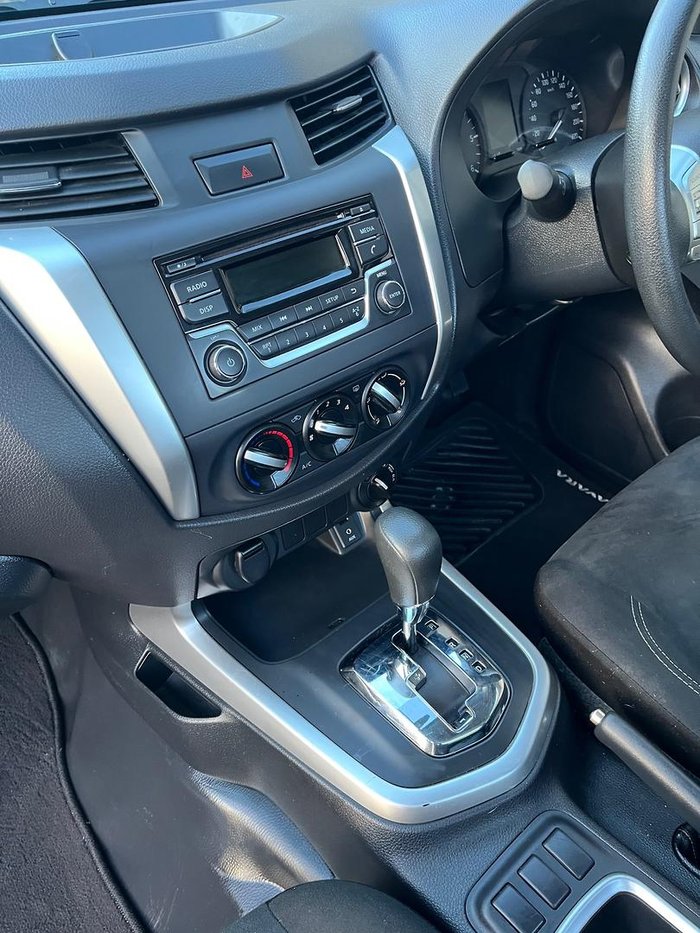 2020 Nissan Navara RX D23 Series 4 4X4 Dual Range Polar White