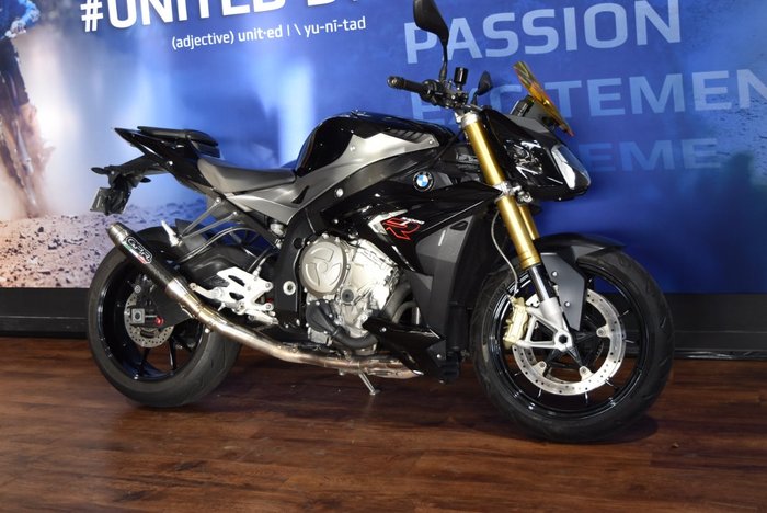2015 BMW Motorrad S 1000 R Black