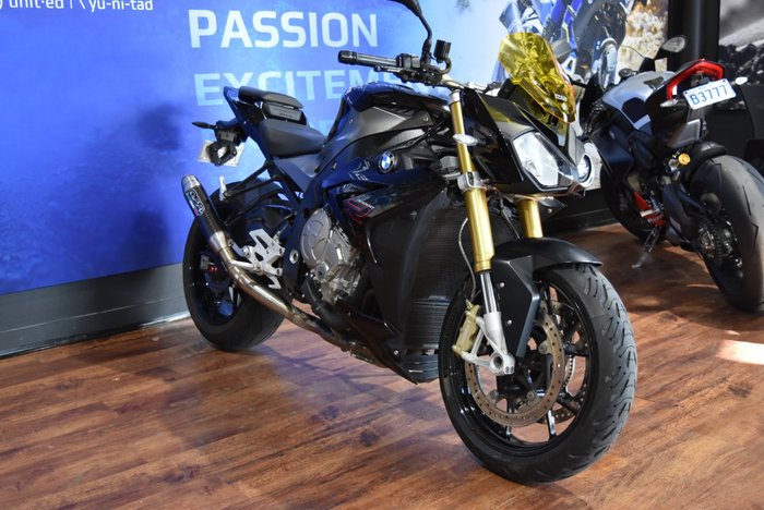 2015 BMW Motorrad S 1000 R Black