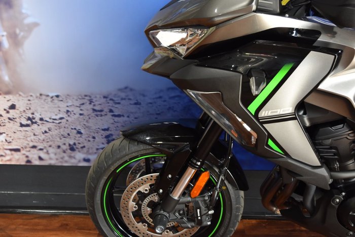 2025 Kawasaki VERSYS 1100 S
