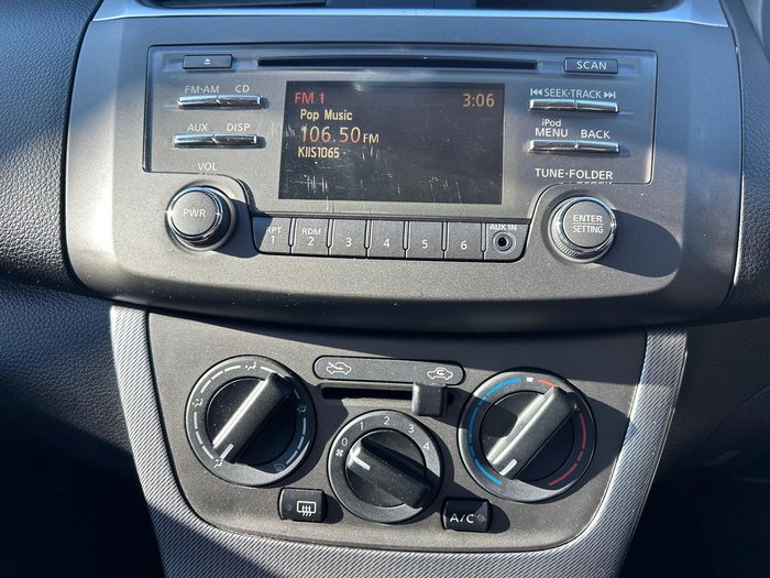 2015 Nissan Pulsar ST-L